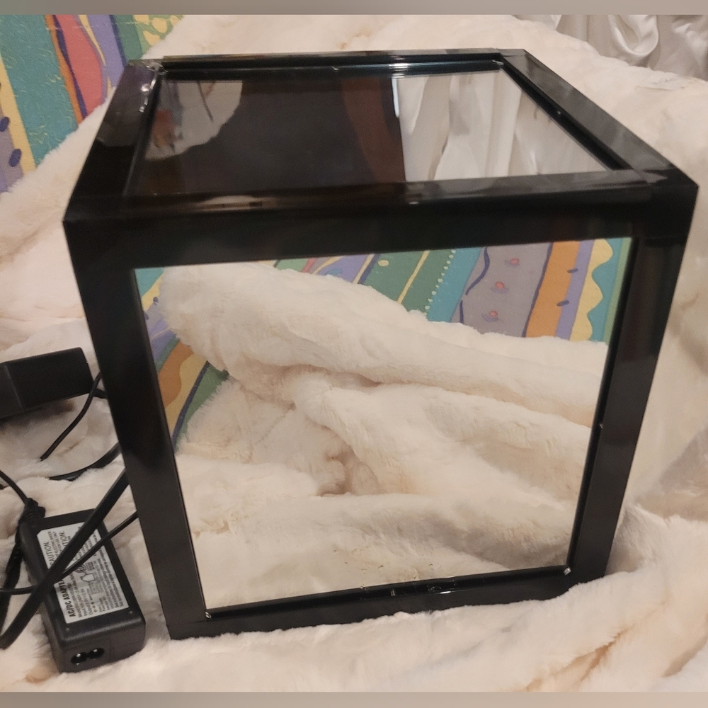 The HYPER CUBE
